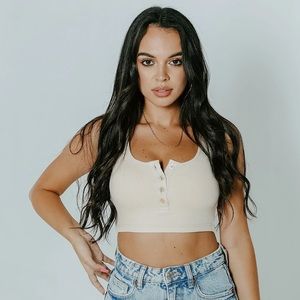 Klassy Network Henley Brami Ultra Crop